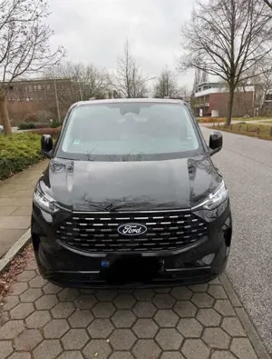 Ford Tourneo Custom 320 L1H1 VA Autm. Titanium