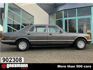 Mercedes-Benz 500 SEL Limousine 1. Serie W126, mehrfach