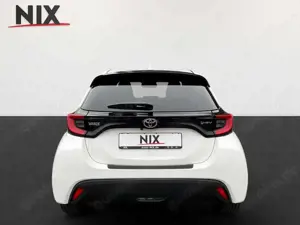 Toyota Yaris 1.5 Hybrid Teamplayer SHZ KLIMA KAMERA Bild 4