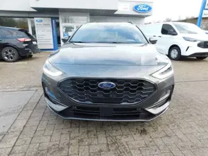 Ford Focus ST-Line X Automatik Navi/Winter-Paket Bild 2