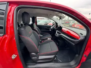 Fiat 500 Elektro RED MY25 Komfortpaket Automatik Bild 5
