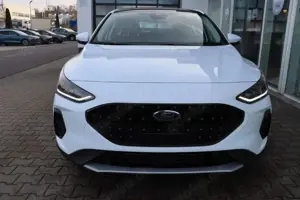 Ford Focus Active X 1.0 EcoB. ACC PANO 4,99% FIN* AHK Bild 4