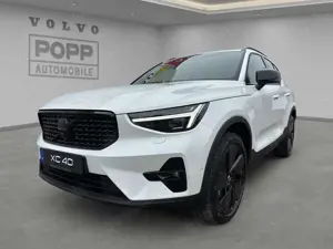 Volvo XC40 B3 Plus Black Edition 20" 360° ACC FHZ HK