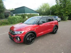 Volkswagen T-Roc R-Line 1,5 TSI DSG LED PDC KAMERA AHZ LED Bild 2