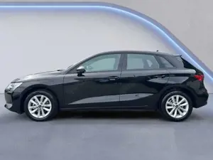 Audi A3 SB 30 TFSI Schaltgetriebe *Navi*LED*ACC* Bild 2