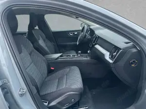 Volvo V60 B4 Mild-Hybrid Core LED Bild 4