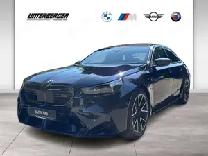 BMW M5 Limousine Carbon Bremse, 0,5% Versteuerung!