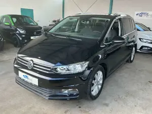 Volkswagen Touran 2.0 TDI Highline 7-Sitzer*Massage*Ahk*LED