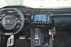 Peugeot 508 SW Hybrid 225 GT Pack Bild 3