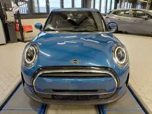 MINI Cooper 5-trg. Mini Yours Trim LRHZ SHZ RFK LED Bild 3