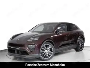 Porsche Macan 4
