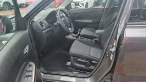 Suzuki Vitara VITARA1.4 Comfort 4x4LED NAVI NEU TZ Bild 5