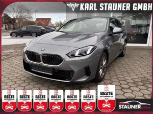 BMW 120 d Limousine NEUES MODELL KAMERA NAVI LED