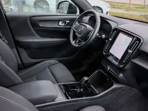Volvo C40 Core Recharge Pure Electric 2WD Bild 3