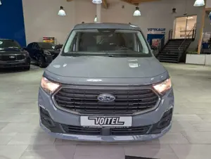 Ford Tourneo Connect Tourn. Grand Connect Tit. 2,0l 7-Sitze AT/AHK Bild 2