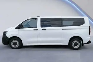 Volkswagen T7 Kombi Transporter T7 Kombi 2.0 TDI LED NAVI Bild 2