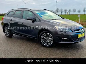 Opel Astra J Sports Tourer Edition*2VB*LHZ*SHZ*PDC*