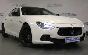 Maserati Ghibli *NAVI*SHZ*PDC*S-DACH*LEDER*BOSE*BI-XENON*SoundM*uv