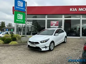 Kia Ceed / cee'd 1.5 T-GDI Vision DCT7 Navi Komfort Klima Navi