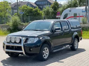 Nissan Navara 2.5 D Doppelkabine