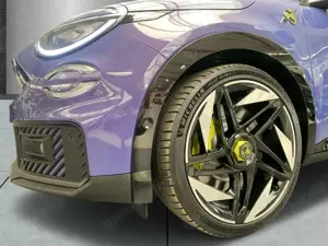 Abarth Others 207 kW Scorpionissima Sonderaktion Tech Design-Pak Bild 4