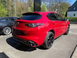 Alfa Romeo Stelvio Quadrifoglio MY22 2.9 V6 Bi Bild 5
