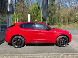 Alfa Romeo Stelvio Quadrifoglio MY22 2.9 V6 Bi Bild 4