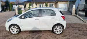 Toyota Yaris Toyota Yaris 1.33 VVT-i aus 1.Hand mit 29.978 KM Bild 5
