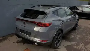 CUPRA Formentor 1.4 e-HYBRID VZ DSG Pano/SSL/ACC/360* Bild 4