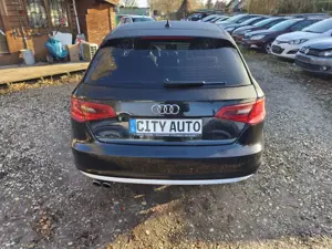 Audi A3 S line Sportpaket quattro/Standheiz/Teilleder Bild 4