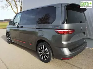 Volkswagen T7 Multivan Sport Edition 2,0TDI DSG Premium KÜ 7 Sitzer 11... Bild 2