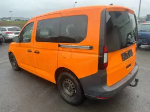 Volkswagen Caddy Kombi Kunstleder/AHK Bild 3