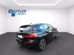 BMW 118 i SportLine 17" Nav LED Sportsitz SH PDC HiFi Bild 5