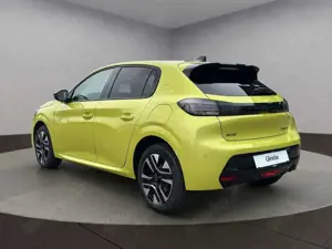 Peugeot 208 ALLURE HYBRID 110 e-DSC6 Bild 4