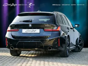 BMW 330 d xDrive M-Sport Touring AHK PANO ACC AdLED KoZg Bild 2