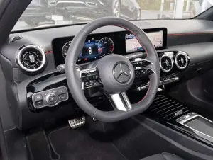 Mercedes-Benz A 180 Limousine S-Sitz ParkAss. LED SpurH LM Bild 4