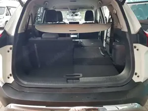 Nissan X-Trail 1.5 VC-T Xtronic Tekna 7-S Premium-Leder ..vor Ort Bild 5