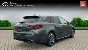 Toyota Corolla 2.0 Hybrid Touring Sports Team Deutschland Bild 5