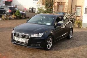 Audi A1 sport *NAVI *BLUETOOTH *PDC Bild 4