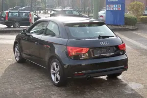 Audi A1 sport *NAVI *BLUETOOTH *PDC Bild 5