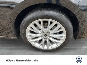 SEAT Leon ST 1.5 XCELLENCE AHK CAM ACC NAVI CARPLAY Bild 5