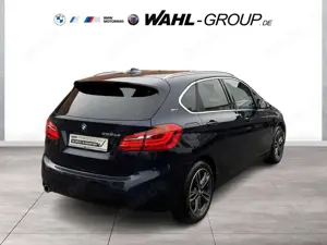 BMW 225 xe Active Tourer Sport Line LED Navi PDC HiFi Bild 5