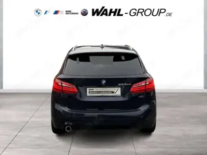 BMW 225 xe Active Tourer Sport Line LED Navi PDC HiFi Bild 4