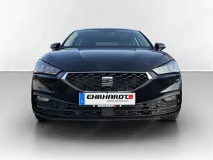SEAT Leon 2.0 TDI DSG Style VIRTUAL*LED*ALARM*NEBEL*ACC*P... Bild 2