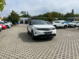 Opel Grandland 100kW 1.2 48V GS Navi+Pano+SHZ+360