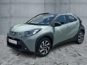 Toyota Aygo X AYGO X 1.0 Teamplayer Bild 2