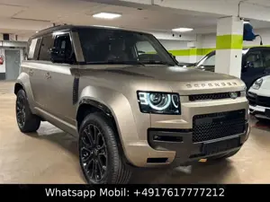 Land Rover Defender DEFENDER 4.4 P635 110 OCTA GOLDMATT NEW P25 FULL