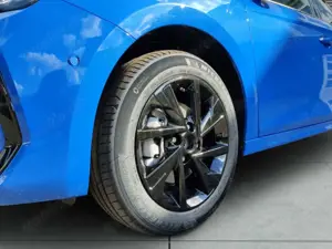 Opel Corsa GS Turbo 8-AT Tech-Paket Digitales Cockpit LED Ble Bild 4