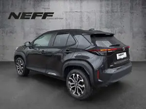 Toyota Yaris Cross 1.5 Teamplayer Hybrid FLA KAM ACC Bild 4