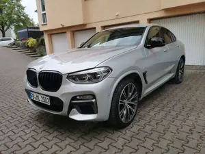 BMW X4 M i/Standheizung/360/LED/21 Zoll